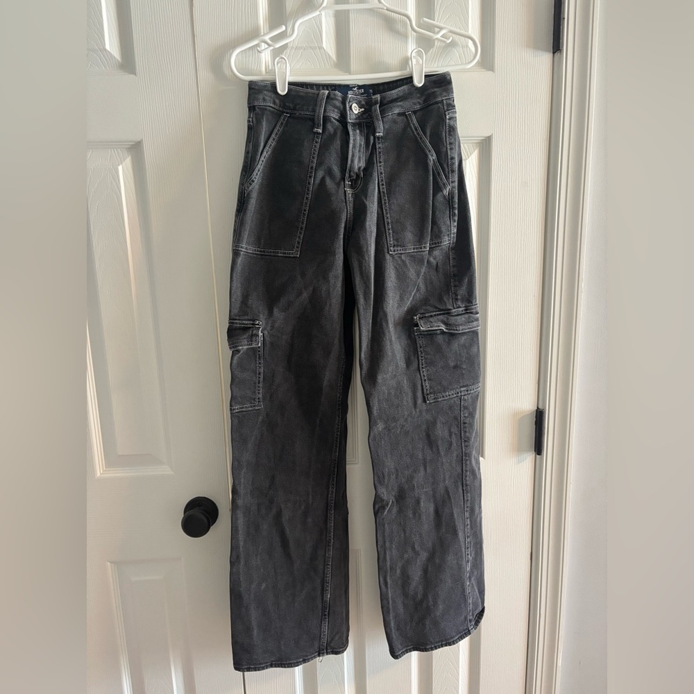 Hollister Dark Gray/Black High-Rise Baggy Jeans